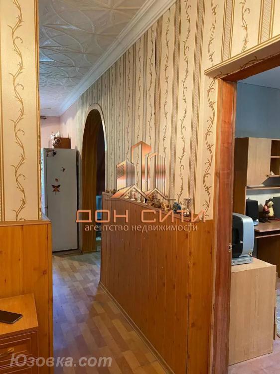 3-комн. квартира, 72 м², вторичка, 2/2 эт., ДОНЕЦК