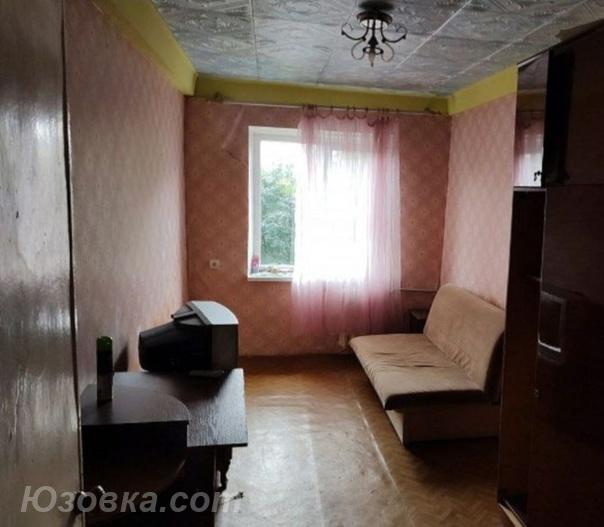 2-комн. квартира, 38 м², вторичка, 1/1 эт.