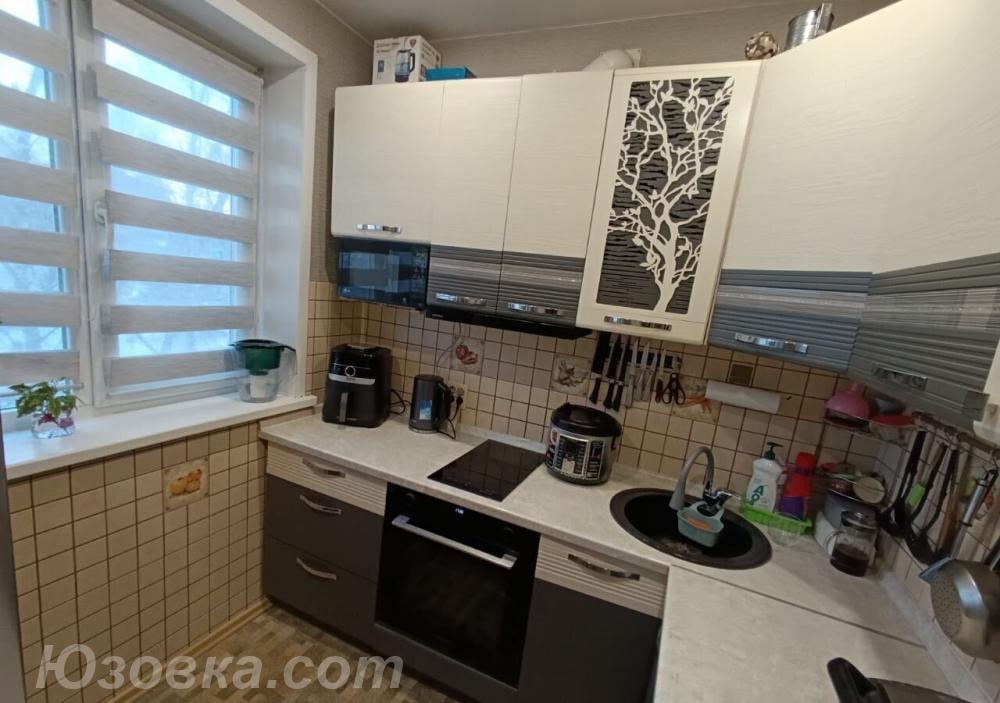 2-комн. квартира, 48м², с мебелью, 4/9 эт., ДОНЕЦК