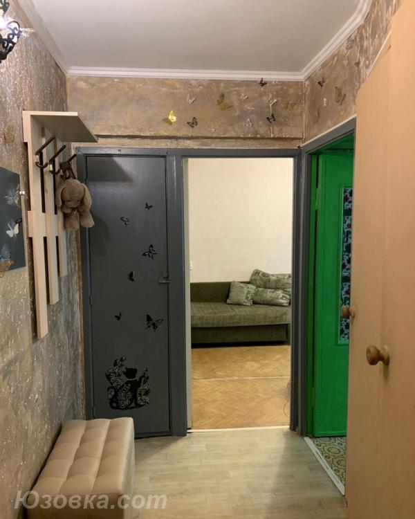 2-комн. квартира, 45м², с мебелью, 3/5 эт., Макеевка