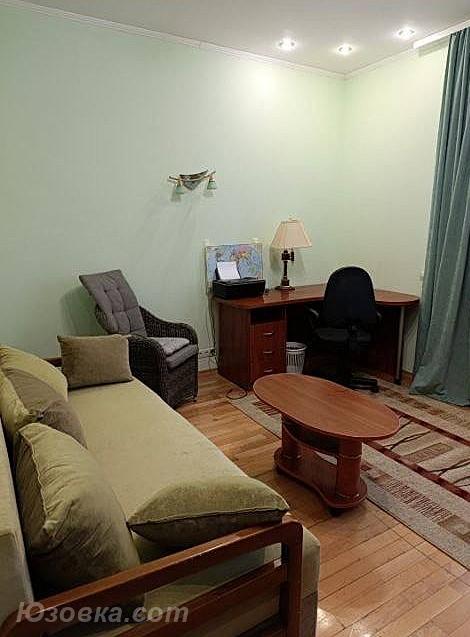 2-комн. квартира, 48м², с мебелью, 2/9 эт., ДОНЕЦК