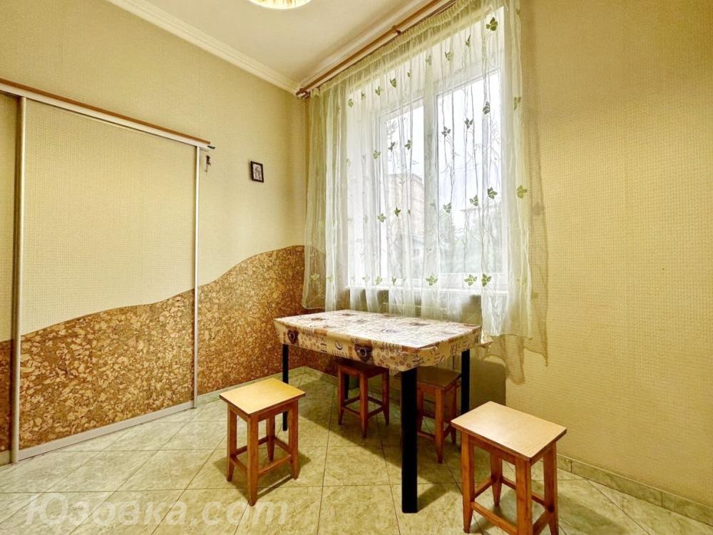 3-комн. квартира, 72м², с мебелью, 1/5 эт., ДОНЕЦК