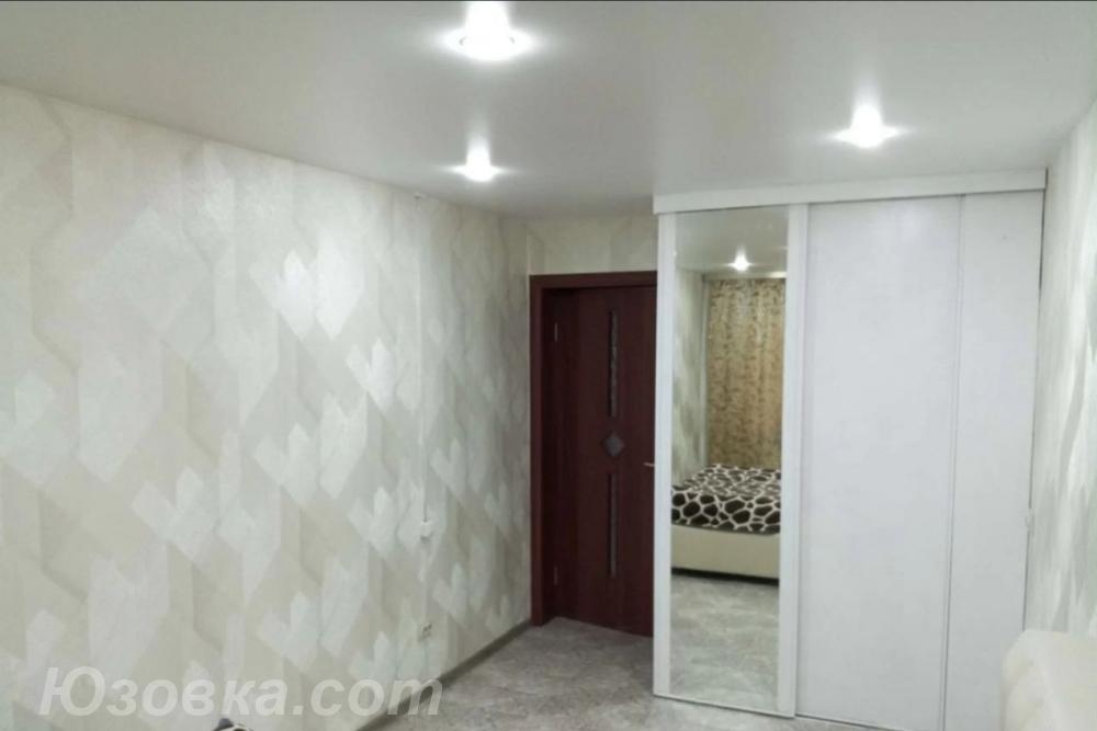 2-комн. квартира, 45м², с мебелью, 2/9 эт., ДОНЕЦК