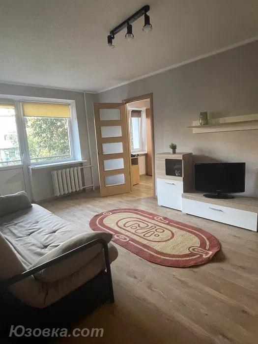4-комн. квартира, 52м², с мебелью, 4/5 эт.
