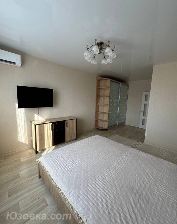1-комн. квартира, 38м², с мебелью, 3/9 эт.