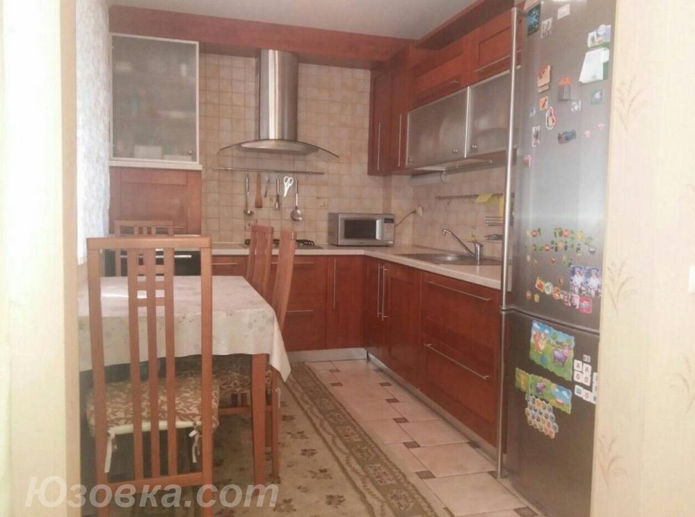 4-комн. квартира, 97м², с мебелью, 3/5 эт.