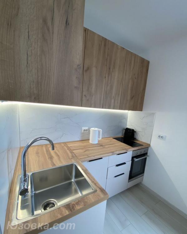 2-комн. квартира, 50м², с мебелью, 3/9 эт., ДОНЕЦК