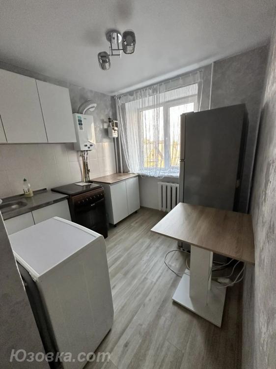 1-комн. квартира, 30м², мебель частично, 4/5 эт.