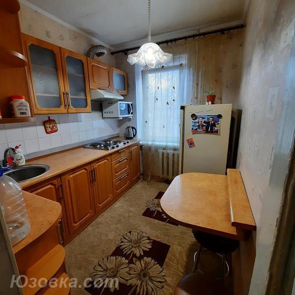 1-комн. квартира, 32 м², вторичка, 2/9 эт., ДОНЕЦК