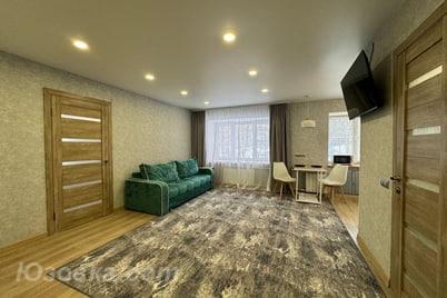 2-комн. квартира, 67м², с мебелью, 4/9 эт., ДОНЕЦК