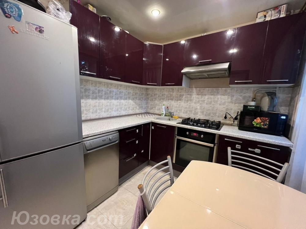 2-комн. квартира, 52м², с мебелью, 4/5 эт., ДОНЕЦК