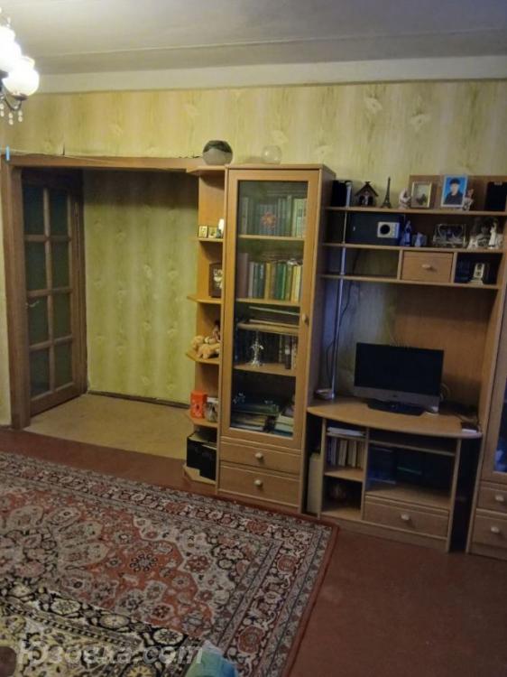 3-комн. квартира, 65 м², вторичка, 4/5 эт., ДОНЕЦК