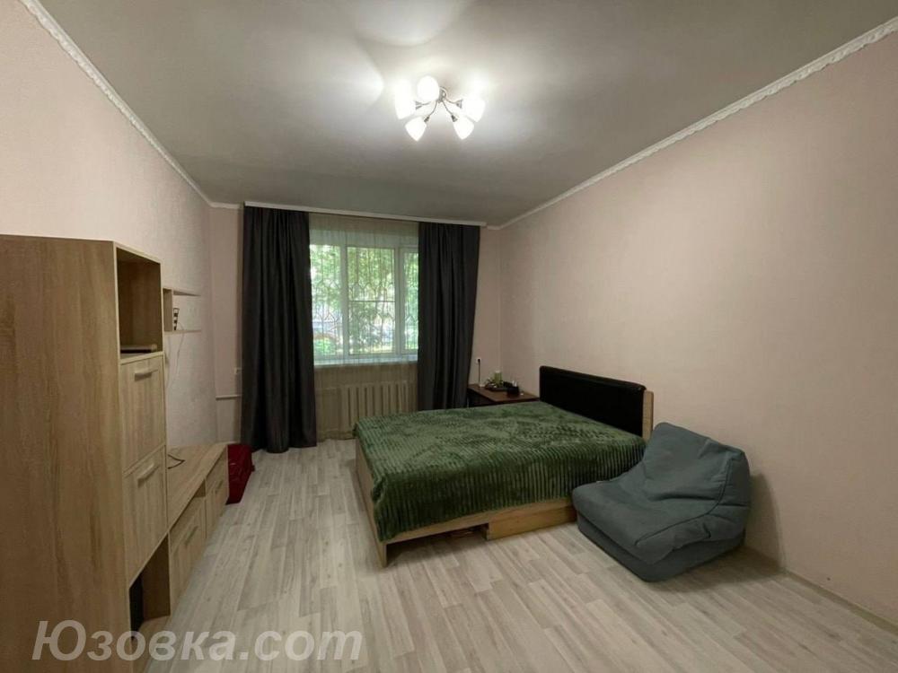 1-комн. квартира, 34м², с мебелью, 1/5 эт., ДОНЕЦК