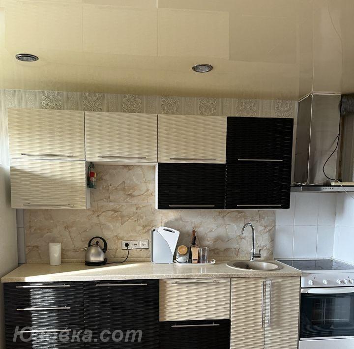 3-комн. квартира, 72м², с мебелью, 2/9 эт.