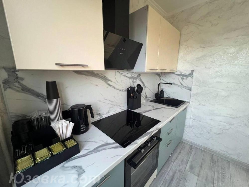 1-комн. квартира, 42м², с мебелью, 2/9 эт., ДОНЕЦК