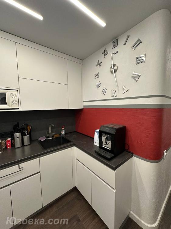 1-комн. квартира, 41м², с мебелью, 4/5 эт., ДОНЕЦК