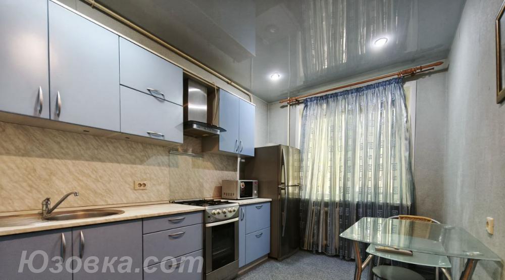 1-комн. квартира, 40м², с мебелью, 3/5 эт., ДОНЕЦК
