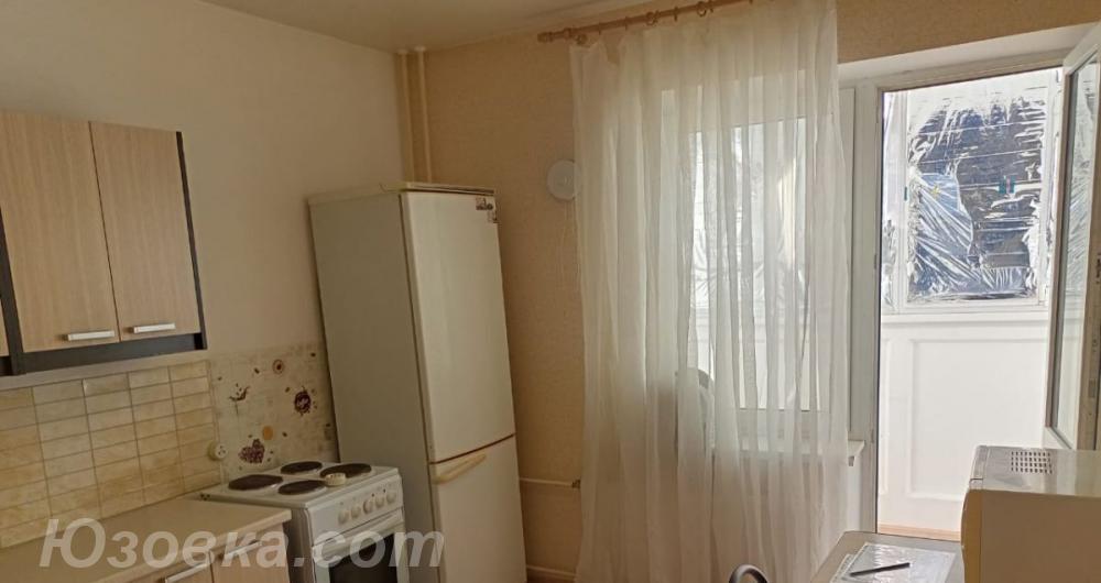 1-комн. квартира, 38м², с мебелью, 1/5 эт., ДОНЕЦК