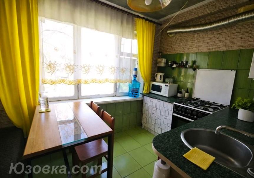 2-комн. квартира, 48 м², вторичка, 3/5 эт.