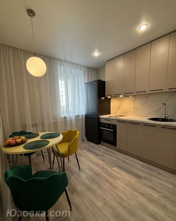 2-комн. квартира, 60м², с мебелью, 2/5 эт., ДОНЕЦК