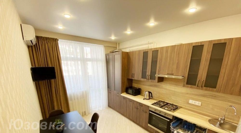 2-комн. квартира, 60м², с мебелью, 4/10 эт., ДОНЕЦК