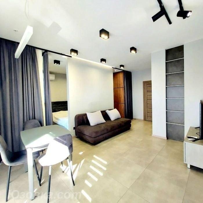 3-комн. квартира, 48м², с мебелью, 4/10 эт., ДОНЕЦК