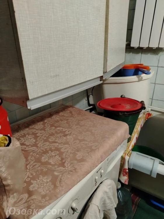 2-комн. квартира, 49 м², вторичка, 1/2 эт., Макеевка