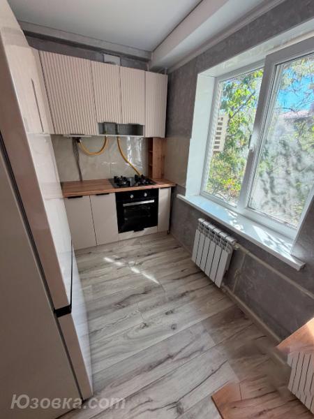 1-комн. квартира, 31 м², вторичка, 4/5 эт., ДОНЕЦК