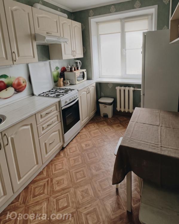 2-комн. квартира, 46м², с мебелью, 3/9 эт., ДОНЕЦК