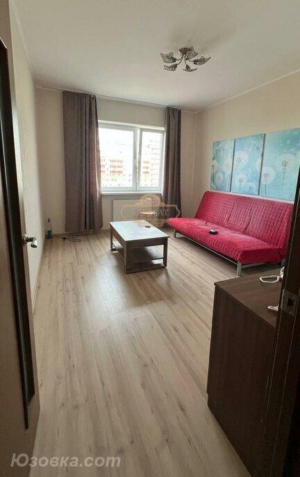 1-комн. квартира, 35м², с мебелью, 3/9 эт.