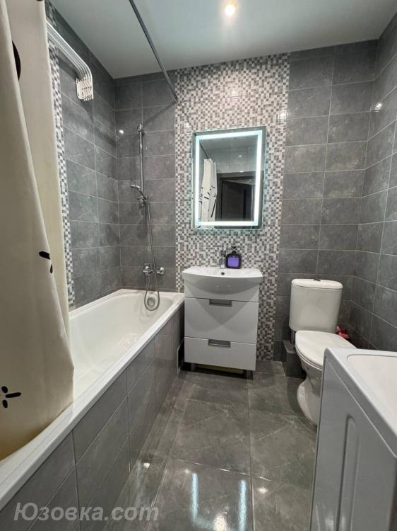 1-комн. квартира, 48м², с мебелью, 2/5 эт., ДОНЕЦК