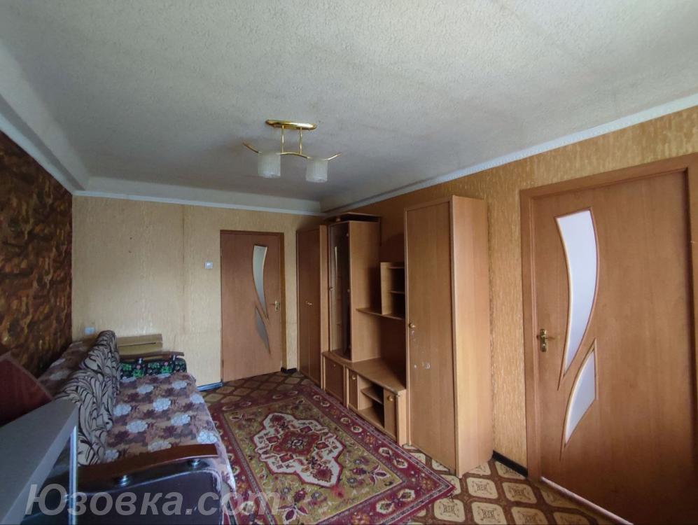3-комн. квартира, 65м², с мебелью, 4/5 эт., ДОНЕЦК