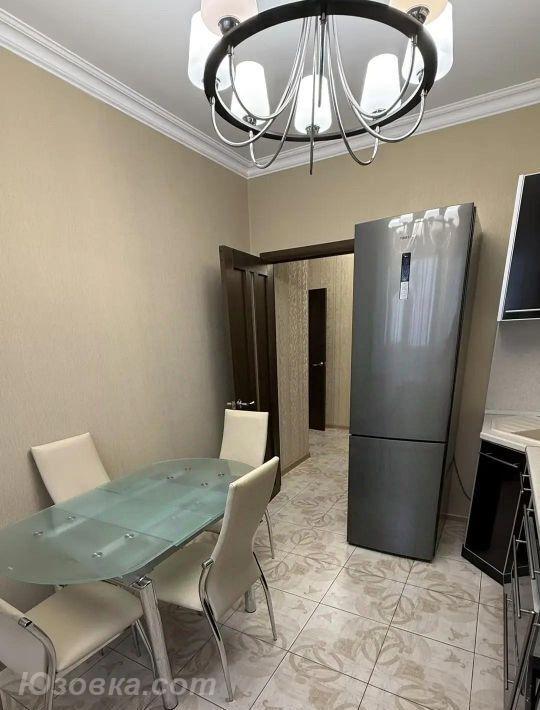 2-комн. квартира, 52м², с мебелью, 3/10 эт., ДОНЕЦК