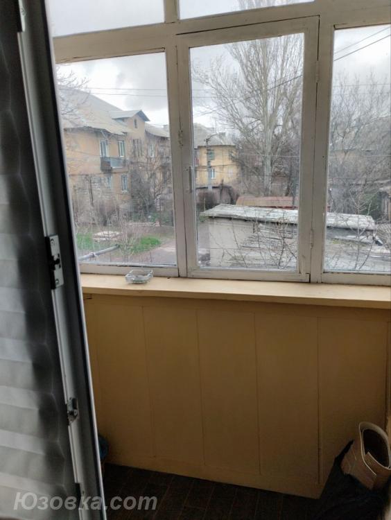 2-комн. квартира, 51 м², вторичка, 2/2 эт., ДОНЕЦК