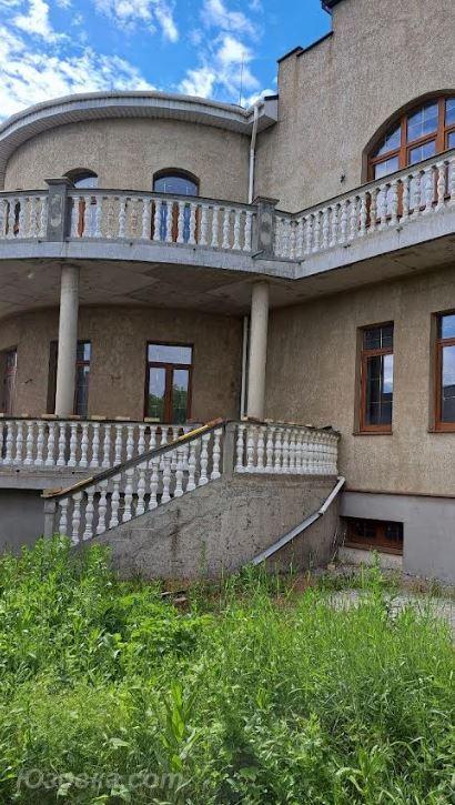 Коттедж , 1500 м², на участке 13,0 сот., ДОНЕЦК