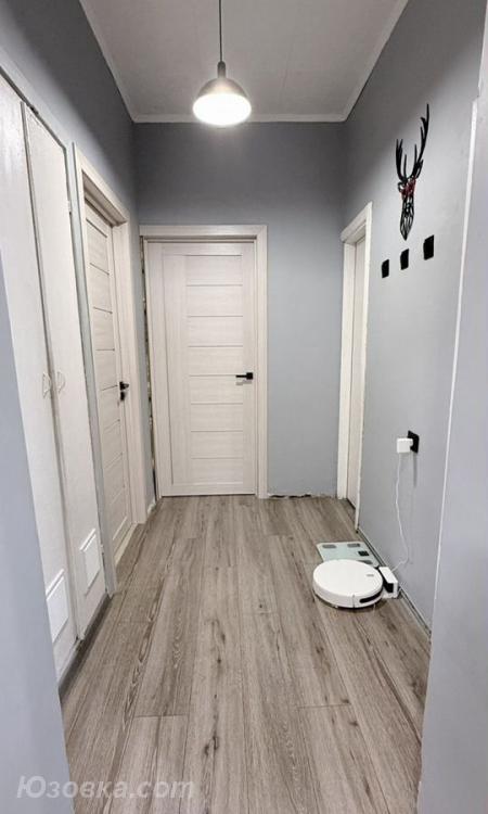3-комн. квартира, 68м², с мебелью, 3/5 эт., ДОНЕЦК