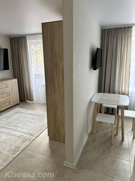 1-комн. квартира, 38м², с мебелью, 2/5 эт., ДОНЕЦК