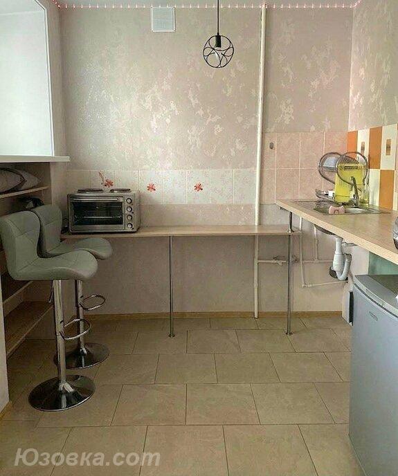 1-комн. квартира, 23м², с мебелью, 6/10 эт., ДОНЕЦК