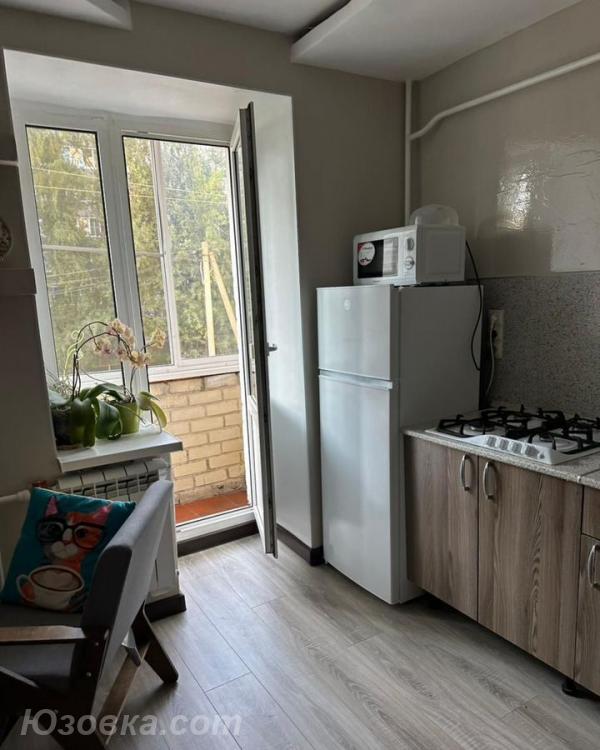 1-комн. квартира, 30м², с мебелью, 2/5 эт., ДОНЕЦК