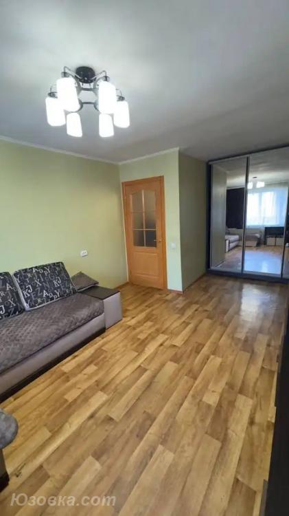 1-комн. квартира, 23м², с мебелью, 4/9 эт., ДОНЕЦК