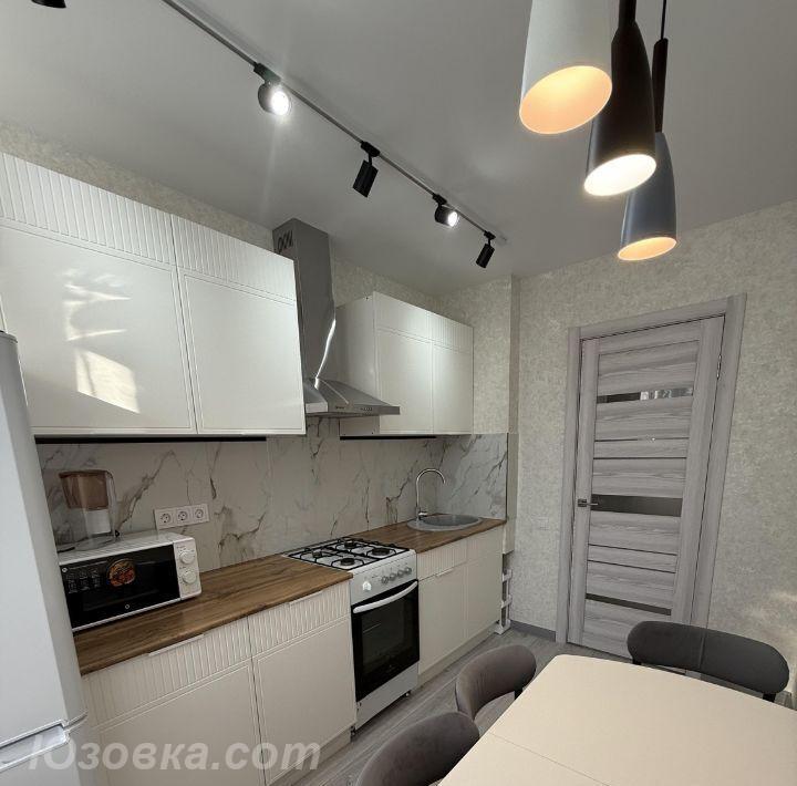 2-комн. квартира, 50м², с мебелью, 5/9 эт., ДОНЕЦК