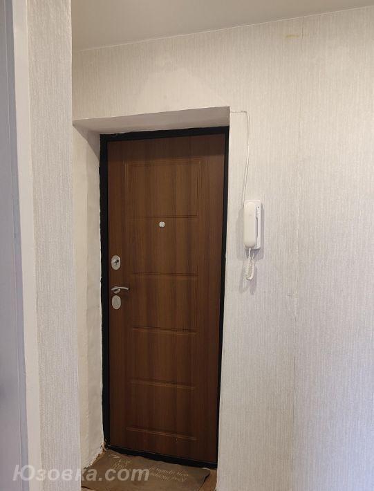 2-комн. квартира, 48м², с мебелью, 3/9 эт., ДОНЕЦК