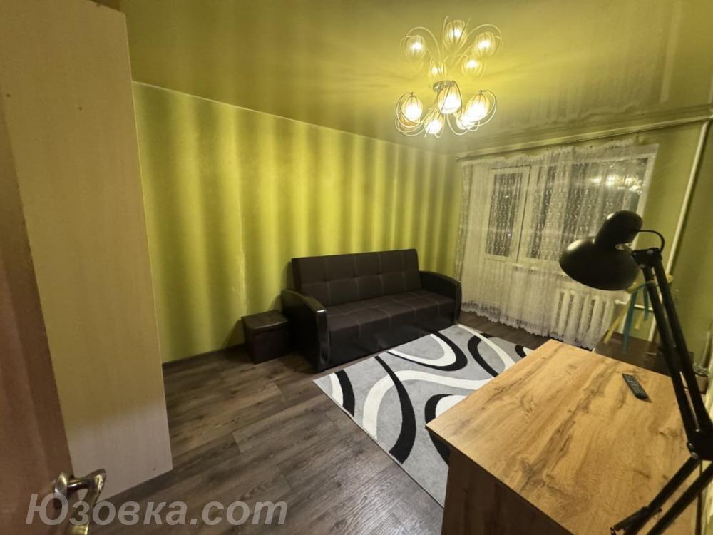 2-комн. квартира, 43м², с мебелью, 4/5 эт., ДОНЕЦК
