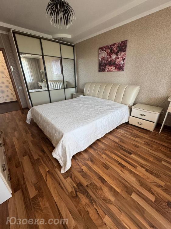 2-комн. квартира, 54м², с мебелью, 4/9 эт.