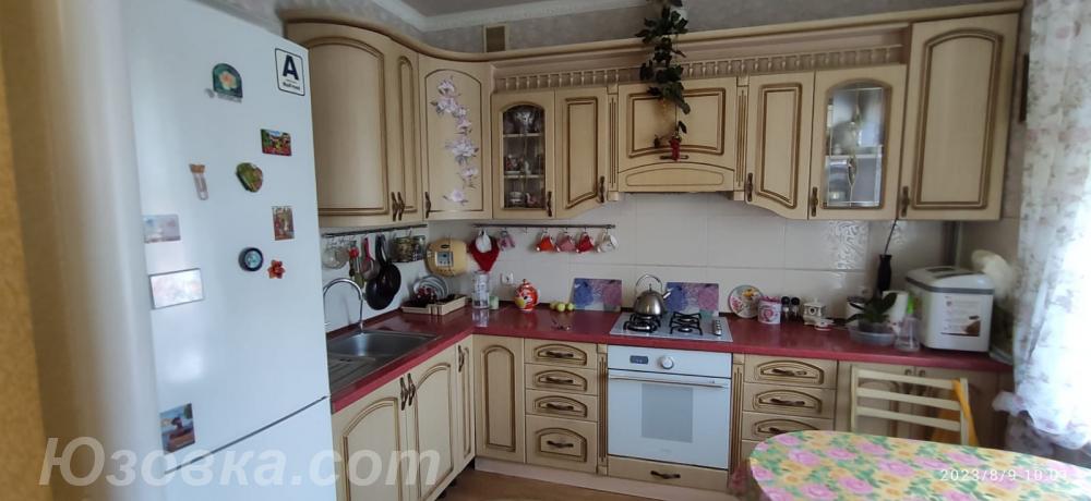 2-комн. квартира, 50м², с мебелью, 4/4 эт., Макеевка
