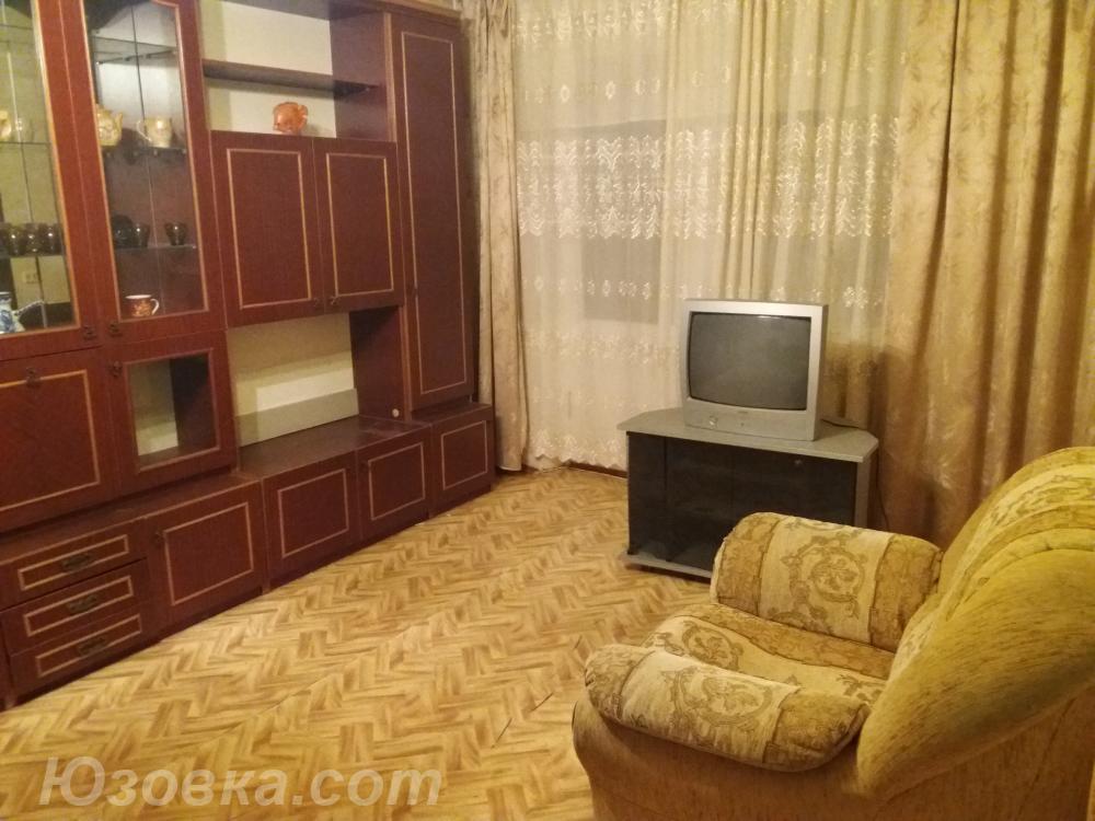 3-комн. квартира, 65м², с мебелью, 2/5 эт., ДОНЕЦК