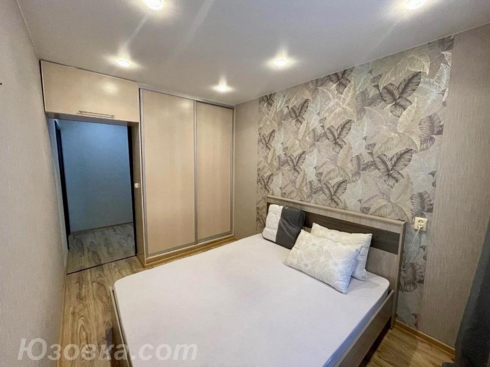 2-комн. квартира, 50м², с мебелью, 2/5 эт., ДОНЕЦК