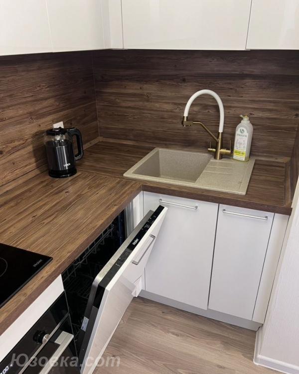 2-комн. квартира, 50м², с мебелью, 2/10 эт., ДОНЕЦК
