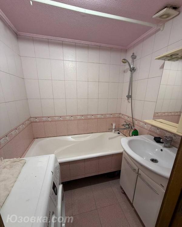 3-комн. квартира, 72м², с мебелью, 4/9 эт.