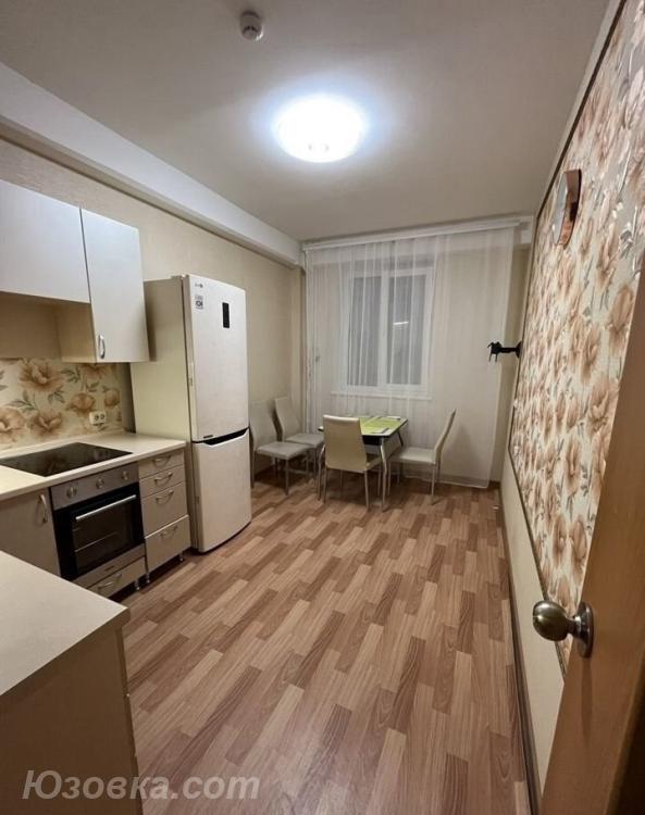 1-комн. квартира, 33м², с мебелью, 6/9 эт., ДОНЕЦК